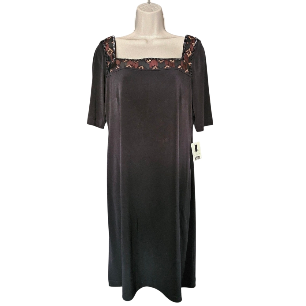 Retail $138 Donna Morgan Elegant Black Dress with Patterned Neckline Size 10 NWT